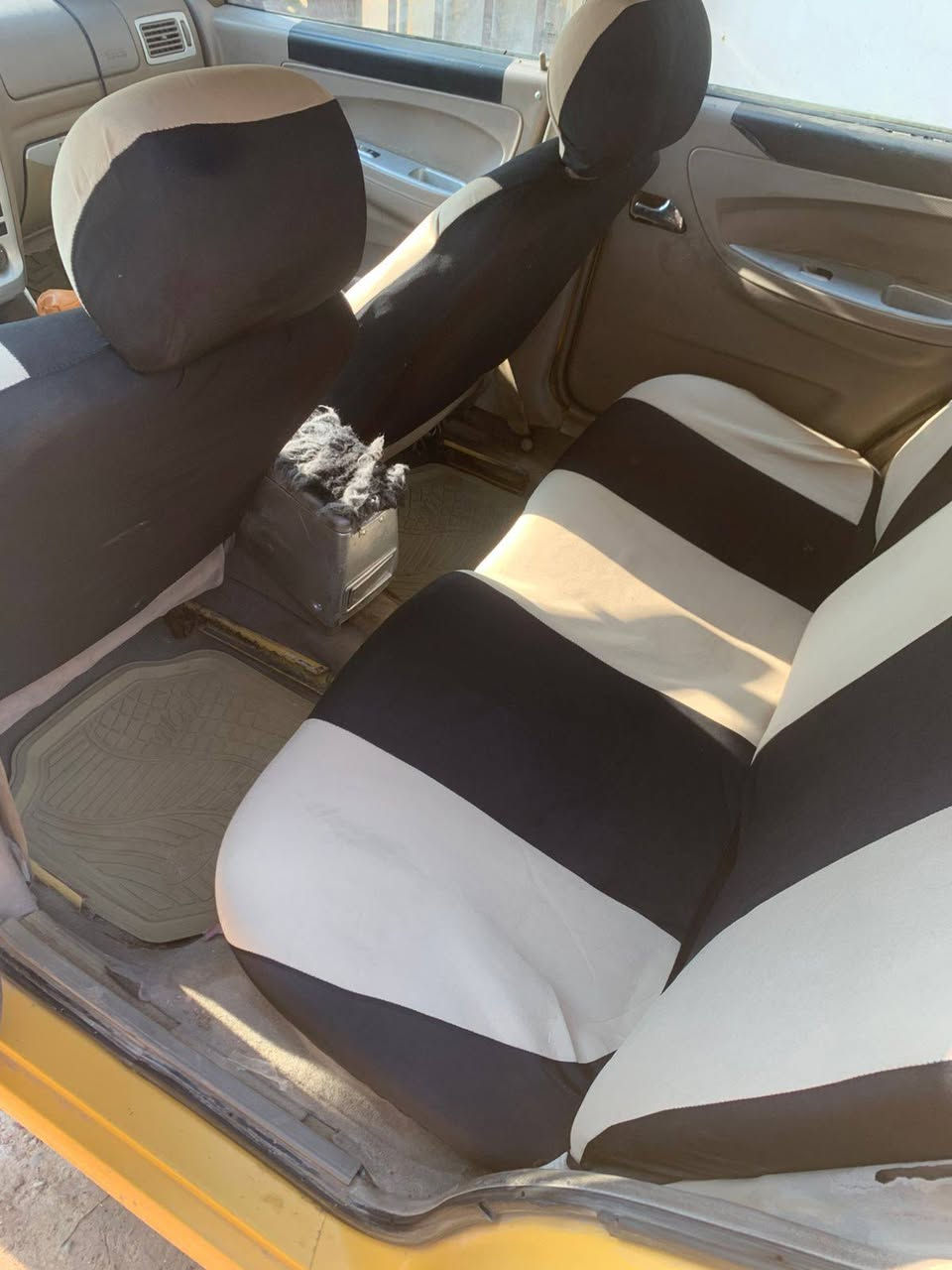 شيري 2010 السياره جاهزه من كهربايات تبريد كير محرك بلادي خير من الله مصفره سنويه الحد 31رقم انكليزي ***********
سعر 28 بي مجال 
مكلف #طلبه بالتعليق سعر 

#ادارة_الصفحه ⚡
مكان ابو غريب زيتون
