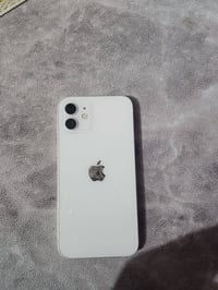 آيفون ١٢ • ١٢٨ • بطارية ٧٩