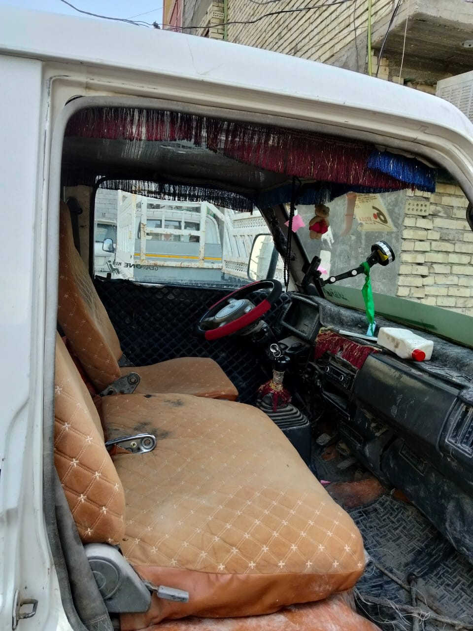 السلام عليكم كيه بنكو ٩٦ نظيفه حلوه السعر ٤٥ ورقه وبيها مجال ***********
