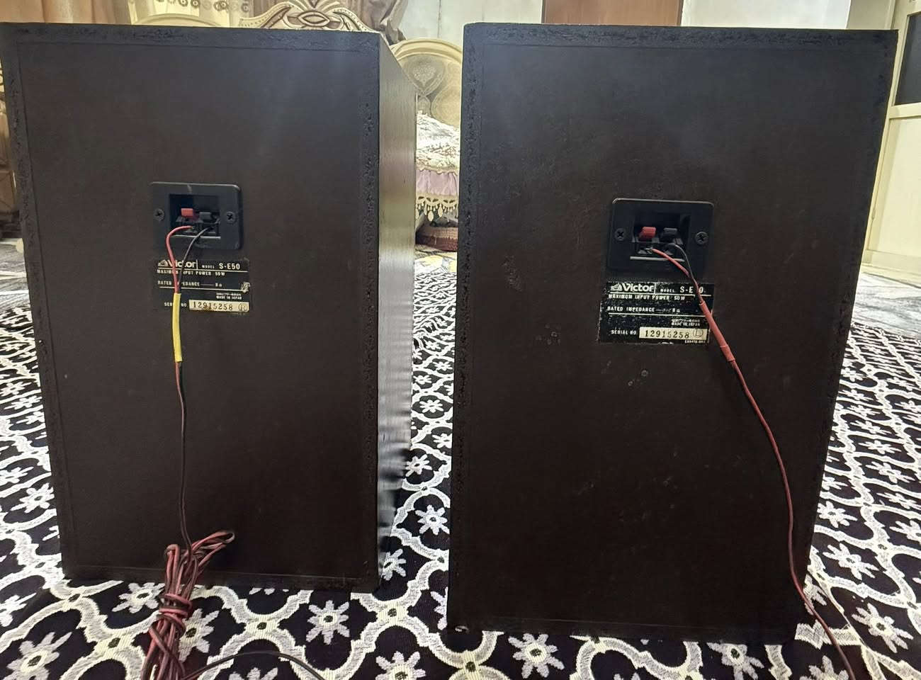 سماعات للبيع
1- ڤكتور ياباني عدد 2

2- رايزنك عدد 2

للراغب بالشراء تواصل ع الماسنجر وشكرا،.


**إذا كنت صاحب هذا الإعلان وتريد حذفه لأي سبب، رجاءا أرسل رسالة إلى الدعم الفني**