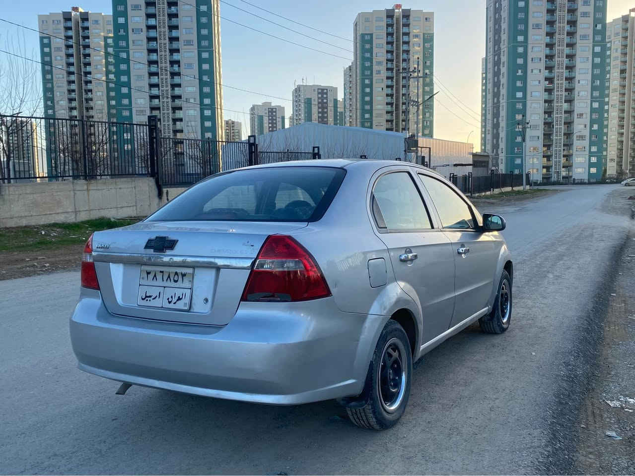 ئەڤیۆ مۆدیلی ٢٠٠٨ گیر عادیە گێرو مەکینە ی بەشەرت بێ عەیبە تەبرید ساردوو گەرم مەزبووتە تەقەو رەقەی بەشەرت ٣ پارچەو دەرگایەکی بۆیاخە لەسەر کاڵبوونەوە بی دەعم و لێدروە  نرخی ٥٥ وەرەقەو معامەلەیەکی کەم 
ژ.م *********** السليمانية, العراق
