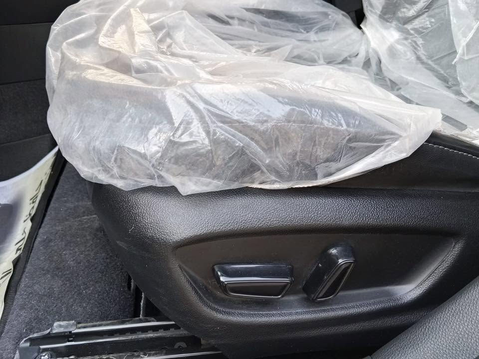 السلام عليكم
كورلا ٢٥ فول كشن كهرباء وسبايدر بلادي
ماشية ٨٠٠ كيلو بعدها زيرو على وضع الشركة
السعر 26,500,00 دينار

للاستفسار : ***********
مكان السيارة البياع
