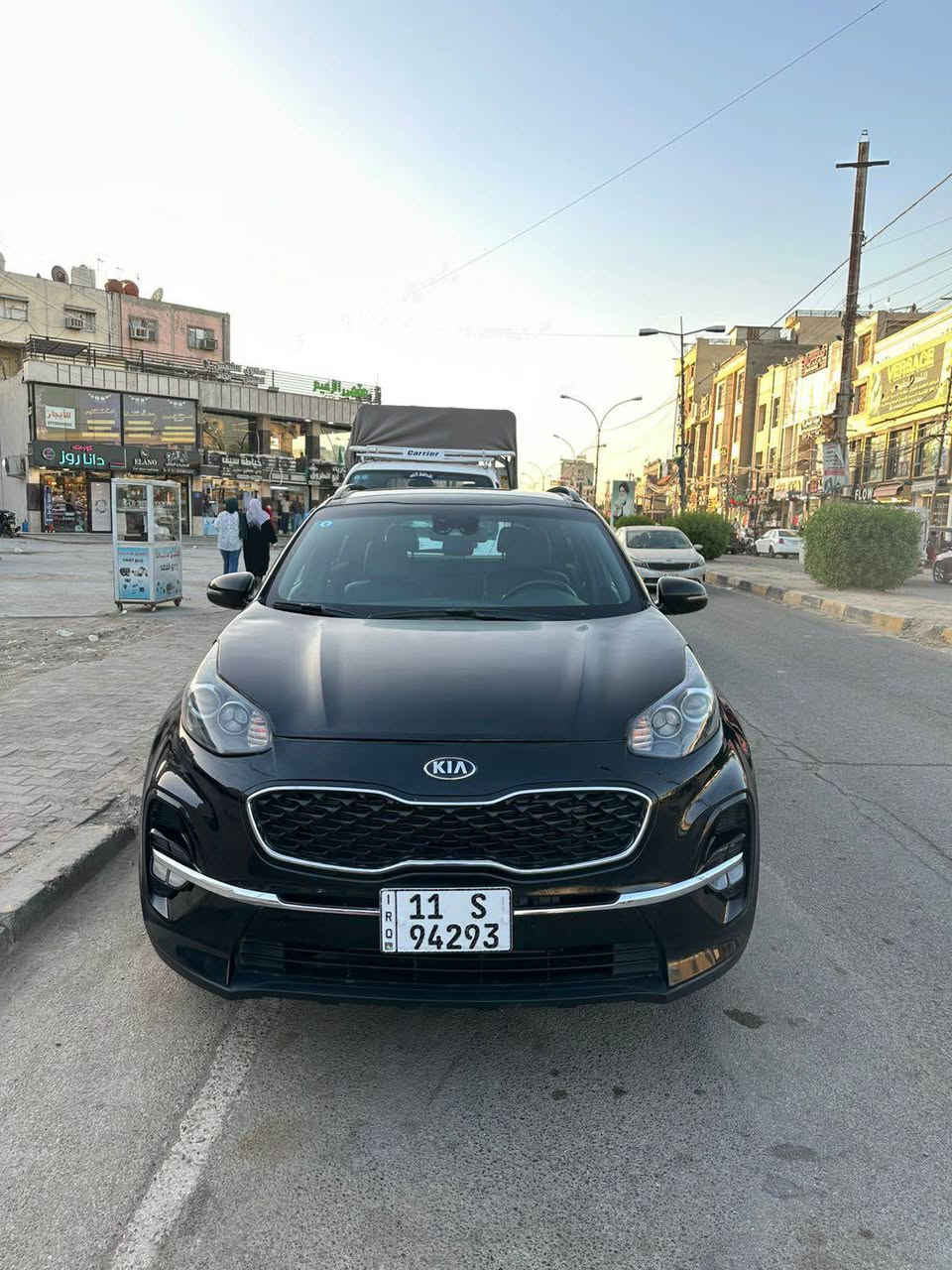 كيا سبورتج 2020 فئة ال S
رقم بغداد ماشية 78 ميل
فول مواصفات عدا البصمة
بانوراما
كشنات جلد
تدفئة بلكشنات 
وضعيات قيادة
فور وريل
رادار جانبي
رادار امامي
كامره دوراة
نقطة عمياء
شاشة كبيرة
حساسات
دركة سبورت
ويل اسود بلادي 
تحديد مسار
وباقي مواصفات الS 
محرك 2400
السيارة مكفولة ماعدا حادثها بنيد وجاملغ
حدادية كير محرك بلادي 
السعر 140
مكانها كربلاء 
للتواصل *********** كربلاء, العراق
