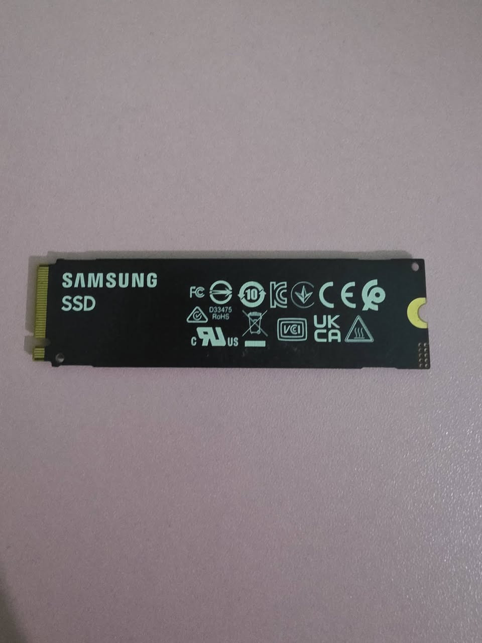 سلام عليكم

مساحة تخزين ssd m.2 من samsung الحاله جيده جداً open box 
السعر 125000 واكو مجال للتفاوض
الرقم للتواصل على الواتساب ***********
الموقع:البصرة دور النفط
