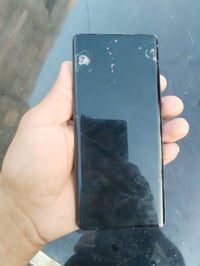 هونر ٩ • ٢٥٦ • شاشة مخدوشة لمس شغال