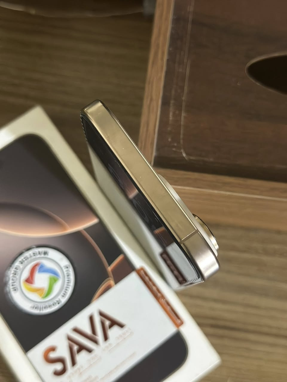 آيفون 16 برو ماكس ذاكره 256 بطاريه 100 مشحون 135 مره فقط ضمان ماستر غراضه كامله نموذج m بعده بضمان لنهايه شهر السابع لون ديزرت الجديد نظيف كلش نظيف شخط واحد مابي وتر بروف لا مبدل بي شي ولا مفتوح ابد السعر 1450 وبي مجال المكان بغداد الدوره الرقم ***********
