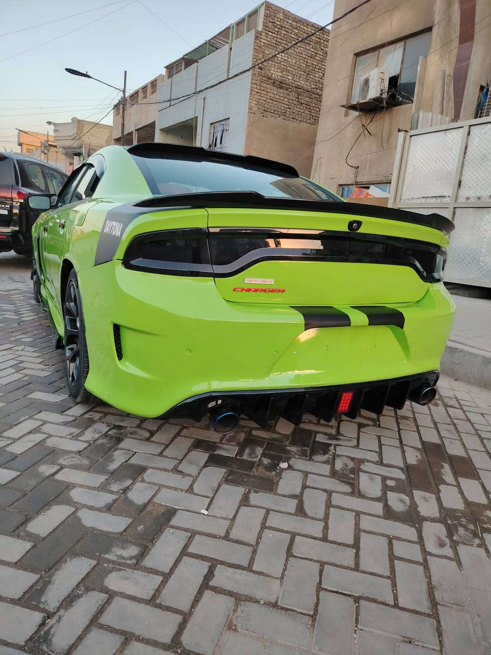 سلام عليكم جارجر موديل ٢٠١٦ اصل بسمي تغير لون لجمالية سيارة جديدة تخم تاير حدادية كلة جديد مكاني بغداد *********** سعر ١٤٠
