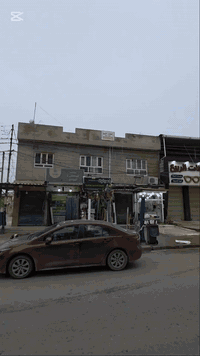 بناية تجارية للبيع

المساحة : 300 متر ركن

البناية تتكون من : 

محلات تجارية عدد 6 + شقق سكنية عدد 2 + دار سكني .

سند طابو الزهور ملك صرف باسم شخص واحد شرط التحويل .

موقع البناية : موصل حي فلسطين قرب تقاطع سوق حي سومر الأول .

  مكتب قباء للعقار موصل حي الصحة قرب جامع السورجي
       للمزيد من المعلومات والإستفسار الاتصال
                           ***********
                           ***********
                    علق بكلمة تم ليصلك كل جديد
