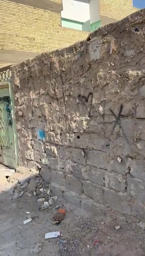 متوفر عرصة للبيع 
المساحة 125 م 
الموقع حي العسركي كبل في شارع اعدادية ابو مهدي المهندس على شارع 15 قرب شارع المطار 
رقم القطعة 72125/3
—————————————————
لمعرفة السعر او لاستفسار اكثر الاتصال ع الرقم او واتس ***********
