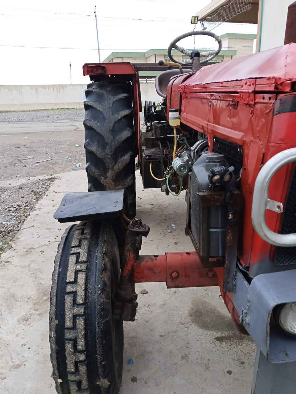 تركتر عنتر جاهز على شغل نقره سلف 71 كلشي شرط.... محرك دويز عربي  درجه اولى...... *********** غير متواجد على الفيس مكلف بانشر
