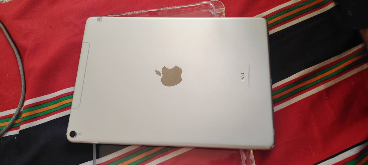 ايباد 10.5 برو للبيع / ذاكره 256 / الجهاز بلادي على الشركه نضافة 100 / يشغل ببجي 60 فريم سلاسه فول / اخذته ب 280 / ورايده ب 260 ( مكاني ديوانيه مركز )


**إذا كنت صاحب هذا الإعلان وتريد حذفه لأي سبب، رجاءا أرسل رسالة إلى الدعم الفني**