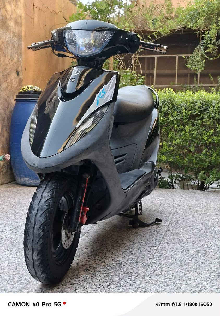 سلام عليكم دراجه ماكس عدله حاويه تابريته مابي نقص كله شغاله طالعه من معرض صارله 4 شهر دراجه جديده سعر 900  وصله موجود مكاني كربلاء قرب مستشفى كفيل 
تصال ***********
