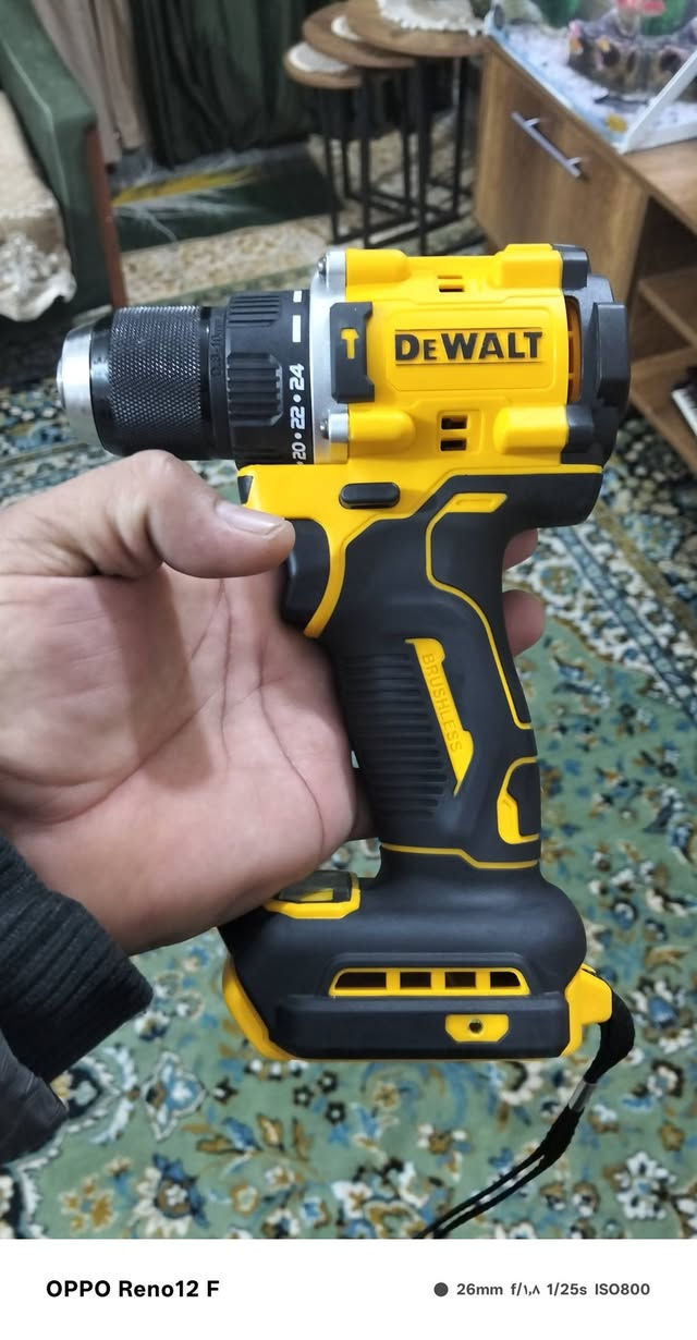 طوبة حديد فارغ بدون بطارية وشاحنة اليفيدة ينطي بي سعر وبالعافية


**إذا كنت صاحب هذا الإعلان وتريد حذفه لأي سبب، رجاءا أرسل رسالة إلى الدعم الفني**