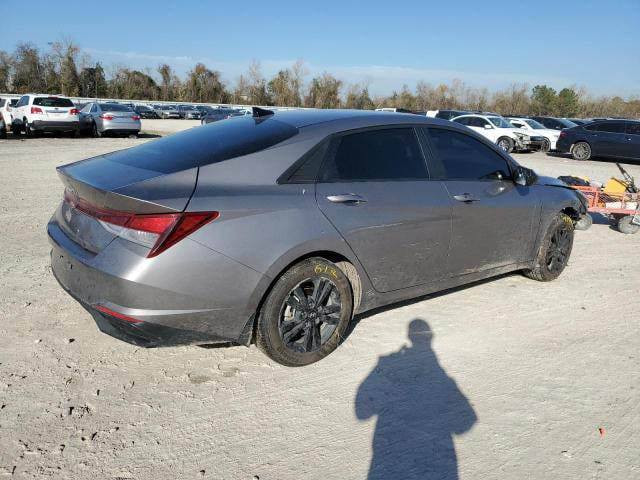 سلام عليكم  سياره للبيع انترء موديل 2021 وارد امريكي كير ومكينه مكفوله  وضرر واضح يمك بالمنشور سعر 135 عنوان بصره ابو صخير رقم سياره ذيقار معوقين اني مكلف بالنشر رقم تلفون *********** البصرة, العراق
