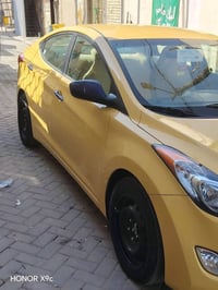 النترا 2013  محرك 1800 دوش وارد أمريكي حادثها  فقط باب السايق ، سونار ...