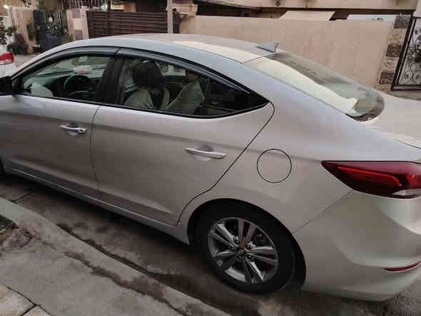 النتره ١٨ فول 1/1
فول بصمه فتحه تحكمات كامره رواره شاشه اعطال تبريد بيانو مانع انزلاق تدفئه كشنات رادار محرك ٢٠٠٠ مامفتوح دوش حادث جاملغ خلفي فقط وشويه صبغ جوه الرقم بدون ايرباك رقم بغداد مكان بغداد سعر ١٣٠ مجال قليل ***********
