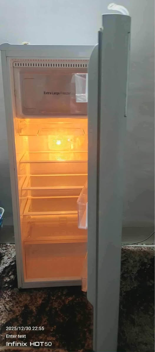 ثلاجة LG سعر 160 الف سەلاجە نرخی ١٦٠ هەزار *********** أربيل, العراق
