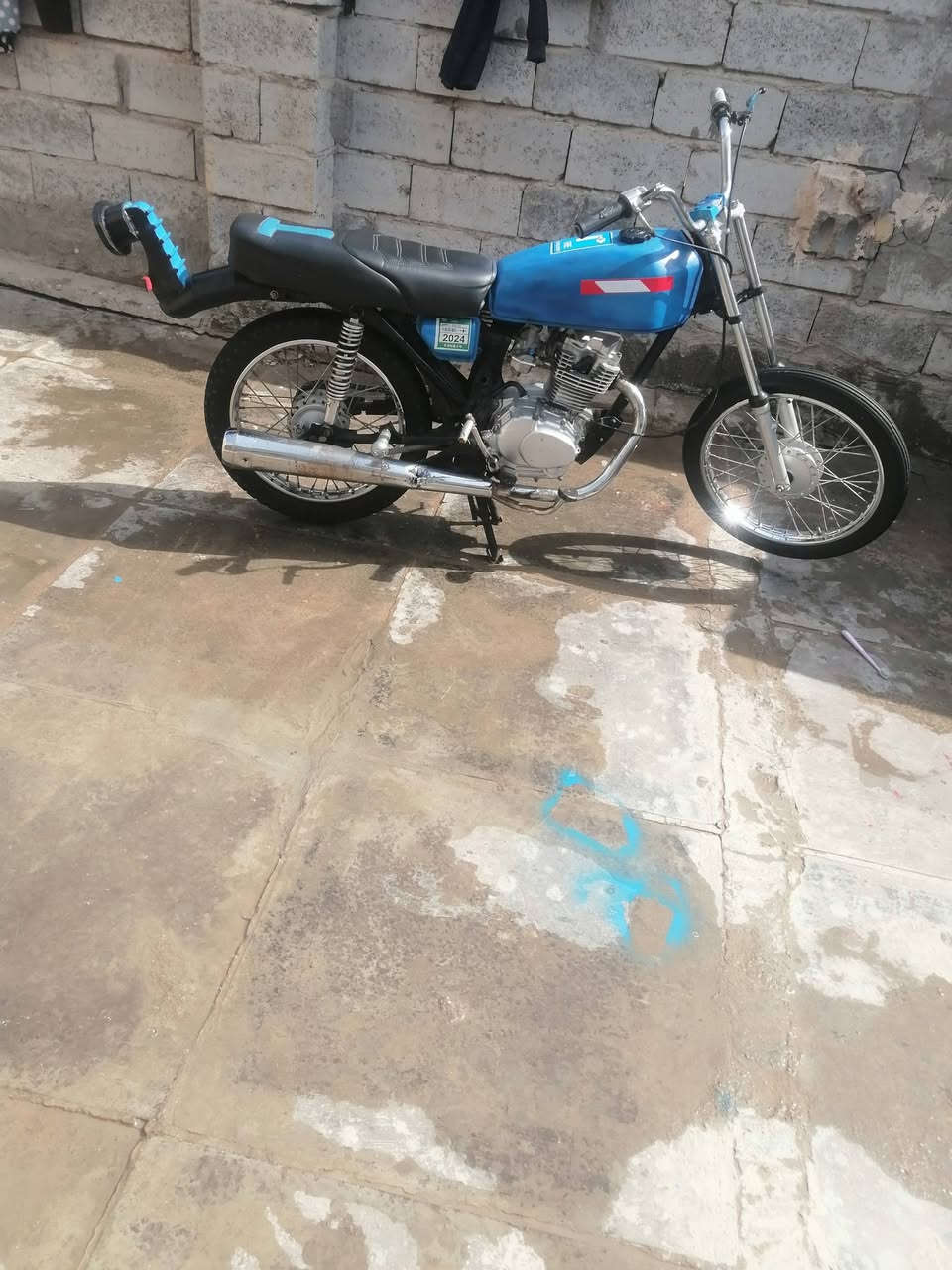 سلام عليكم دراجه اربعه كير للبيع كلك محرك نامه اصلي مبدل بستم ولفات مكاني ديوانية سومر ***********
