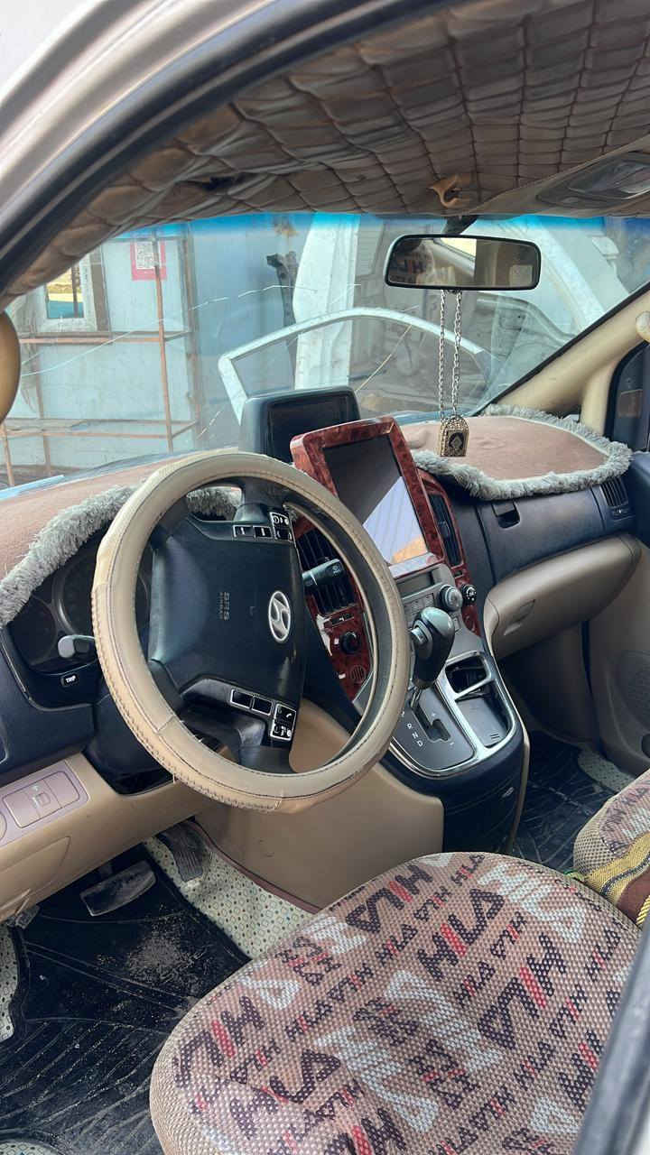 سلام عليكم ستاركس 2008 لبيع
مكينه 7 مسكر سبلاين 
تخم تاير مكينه كير جاهز تبريد رقمها بصره رعيها موجود بل بصره سياره حلوه جاهزه  البدي شوف العين بيها خياسات قليله 
مكان السياره بصره الحيانيه 
سعرها 125 وبيها مجال 
رقمي ***********
