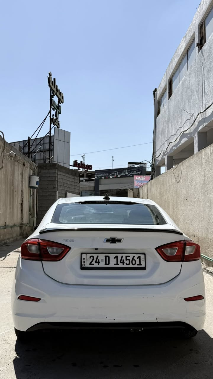 السلام عليكم شوفرليت كروز 2019 مكينه 1400 تيربو ماشيه 140 كيلو متر السعر 105

***********
