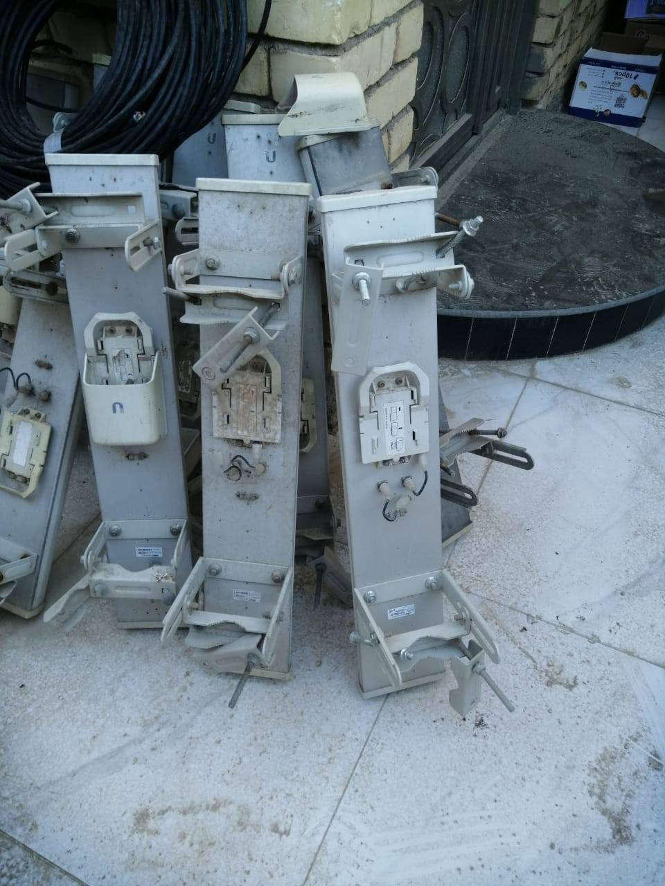 اومني جديد بالكارتون
امني مستخدم 

Lgh60 زوج قطعه جديده جدا

روكت  XM 

روكت XW 4 قطع

عاكس مكزما 850

عاكس مكزما 900

912 6g قطع جدا جديده
زوجين 

بور بيم  عدد قطع نضيفه جدا

سويج 1036 بلاص جديد بالكارتون

سويج. 30111

سويج سسكو 29650

سكتر  زاويه 120  عدد 12 قطعه مع اسميات 

سكتر مع 912 عدد  

5g 912

دش 30 زوج

انتي نويز 26

انتي نويز 23

 راك   6 مع  ڤان سيار مع باج بنل

متوفر توصيل لكل محافظات العراق
***********

ضمان فحص وتشغيل

متوفر اتصال او وتساب
