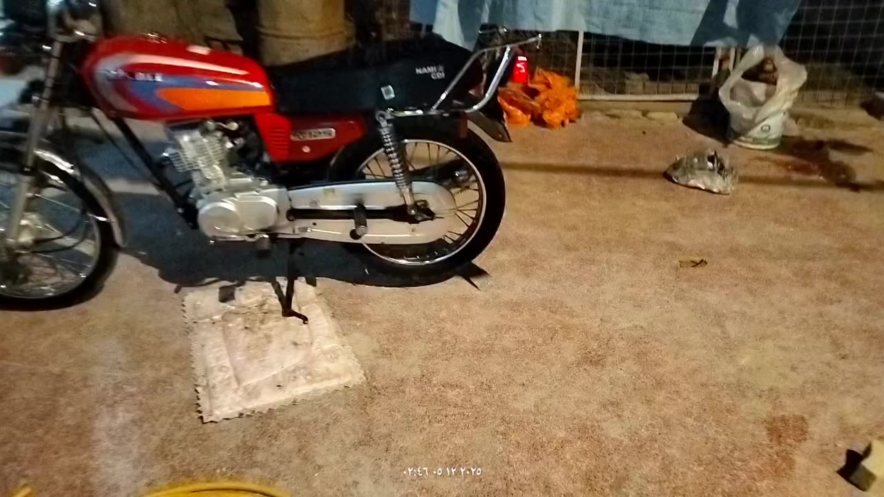 دراجه البيع ادوات بدون اوراق
السعر 650الف خادم الجميع 
المكان ميسان قضاء ميمونه 
الدراجه مكفوله عشائر 
الدراجه مكفوله لا مفتوحه ولا مبدل بيه شي 
رقمي ***********او مراسله صفحه تشلع عيوني
