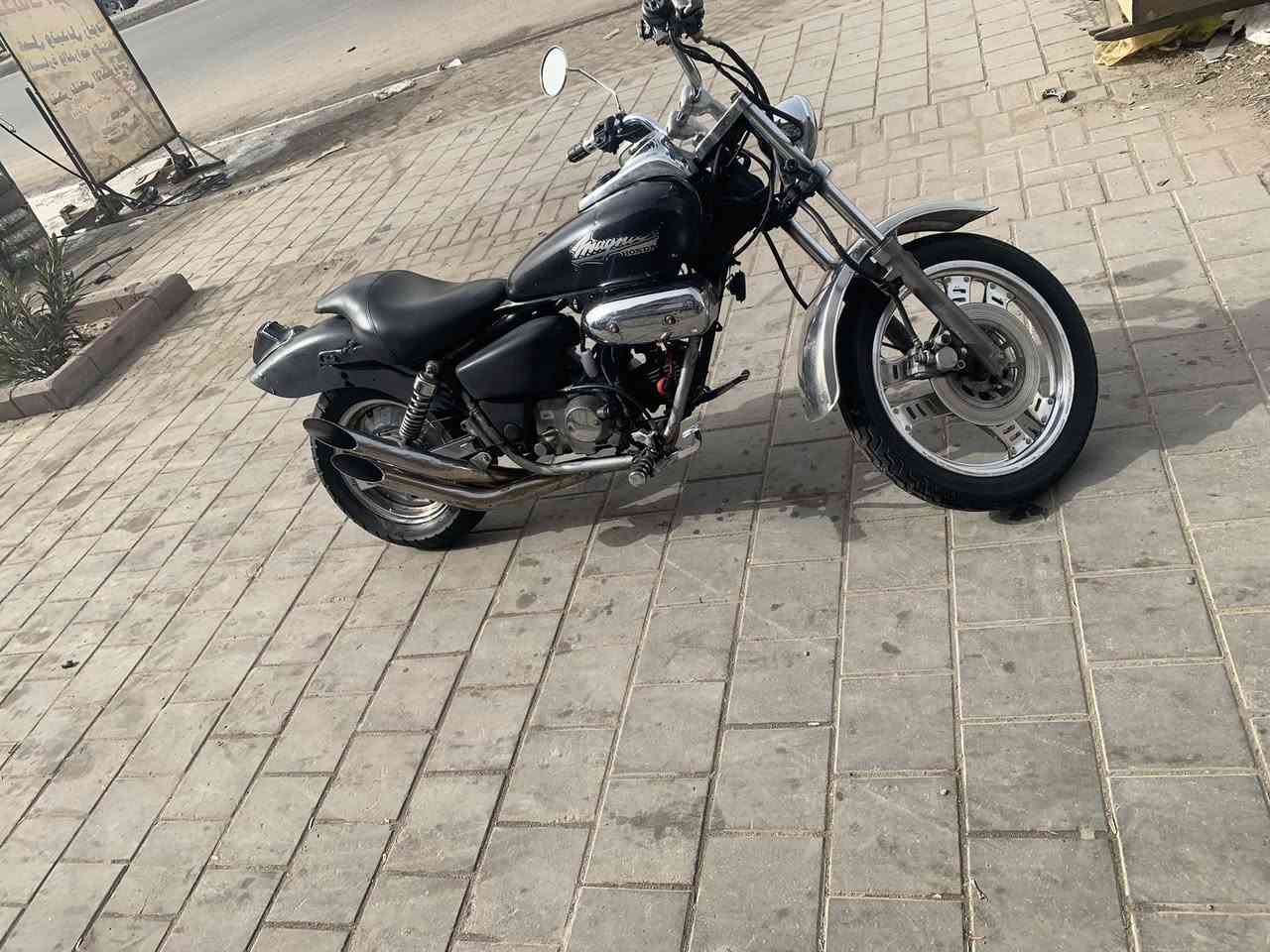 دراجه هارلي حجم المكيني صغير دراجه حلوه وناعمه تخبل للبيع مابيه شي مايشتغل ترتبه البكان بغداد مدينت الصدر دراجه كيوت حلوه السعر خاص بس شراي ياريت بدون جذب بس شراي وتجي عله الخاص بيش هاذ رقمي ***********
