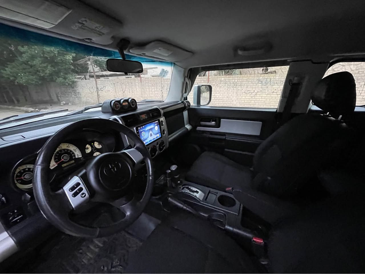 للبيع او مراوس 

مكان سيارة الاعضمية 

تيوتا FJ موديل 2007 

رقم اربيل هزه وسنويه جديد

وارد امريكي 
السياره بيهة صبغ جاملغ وبنيد حادثهة بمريكا وبلعراق صار بيهة جاملغ خلفي وشويه من لباب اثر شخط بدون ايرباك 

السياره جاهزه من كلشي الحمدلله صدر امامي خلفي جديد تخم تاير جديد سياره ترايهة كلش حلو وجديد دواخلهة كلش نضيفه 
سعر 145 وبيها مجال بسيط

*********** بغداد, العراق
