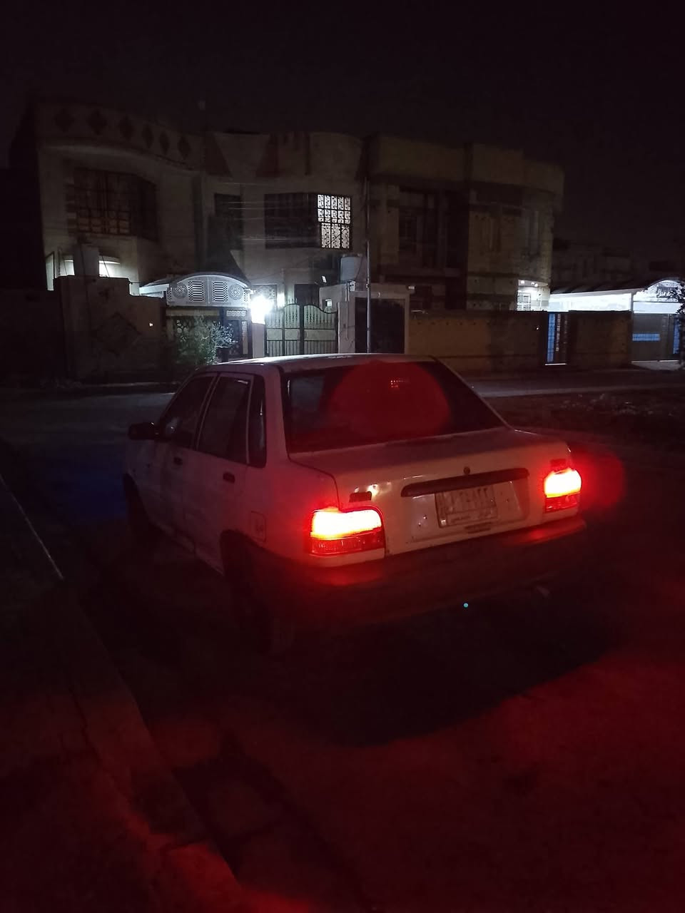 سايبا موديل ٢٠١٤ رقم ذي قار للبيع المكان بصره بدون راعي رقمي *********** فقط واتساب 
سايبا موديل ٢٠١٤ مكينه وكير كيا برايد الكير النمره رابعه مالته تفلت والمكينه بيها صوت فيرلس فقط لا بيه تنقيص ولا بيه تبخير سياره جاهزه ماعدا مكانات خياس معمرات ع نص وباقيات سياره تبريدها عوزه راديتر وفان الكمبريسر جديد توني شاده دواخل جدد نضاف توني مدوشمها وكاعيه جلد بيه تفصال حداديه الكدام جديده صدر جديد الامامي الورا يرادلها دبلات والسياره شغاله وتمشي وين ما يعجبك ترايها شادلها واتر بم ودينمو وسلف واويل بم وباور كله جديد دهنها توني مبدله راديتر ماي وفان كله جدد  سستم سماعات ومسجل بلوتوث جدد تفيدك تشتغل بيه تكسي عوزها ترتيبات بسيطه سنويتها منتهيه سعر  السياره ١٥ ورقه وبيه مجال للطيبين  العنوان بصره تنومه قضاء شط العرب.
