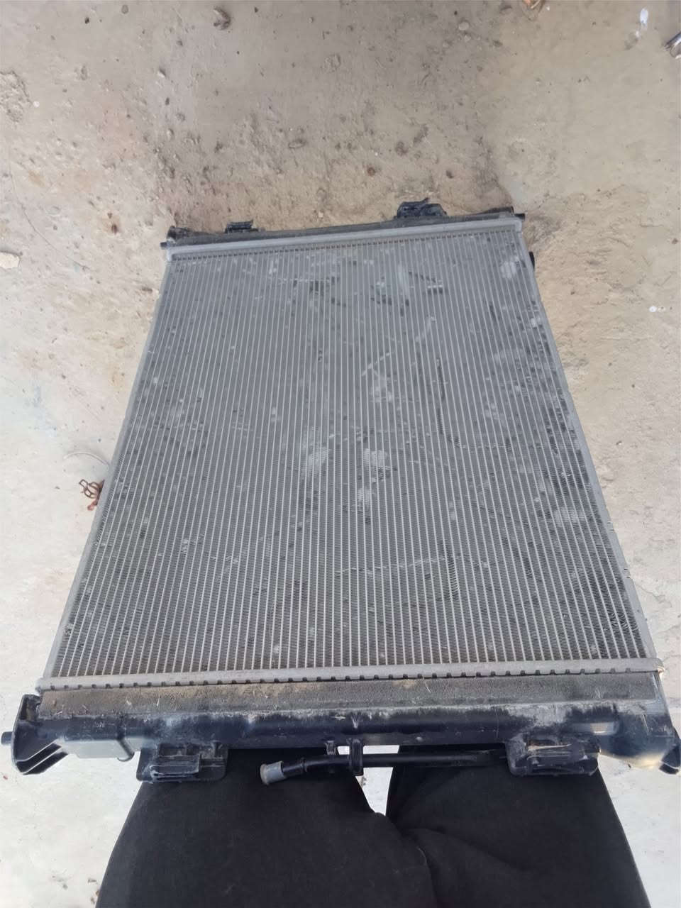 راديتر سوناته خليجي كامله هي ول مروحه للبيع ***********
