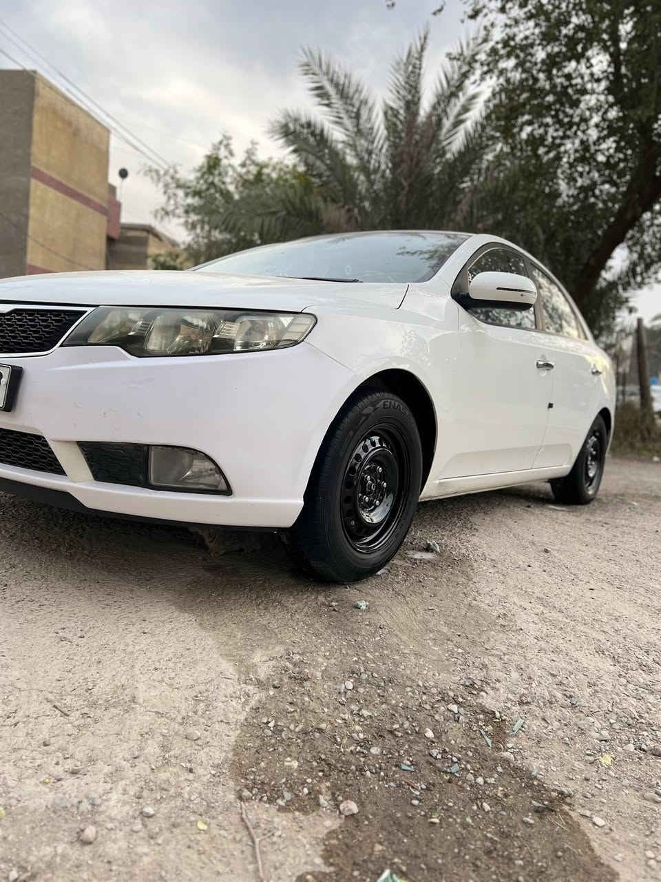 سلام عليكم سيراتو 2011  سليمانيه  رقم جديد اوهزه جديده سياره بسمي كير مكينه كفله سياره بيهه صبغ بل دوسه شبر ول باقي كفاله تخوم تاير جديه سياره جاهزه سعر 105 او بيهه جال قليل ماكن سياره زعفرانيه ***********
