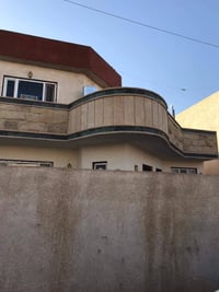 القادسية شارع الگراج • ٢٥٠م • ٣ غرف