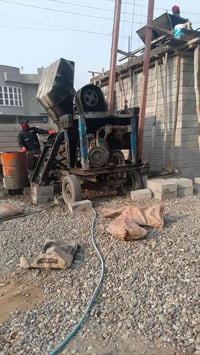 نجار متفرق نشتغل مخازن صحيات منهولات دنك باب حوش بيتونات تسليح اساسات ...