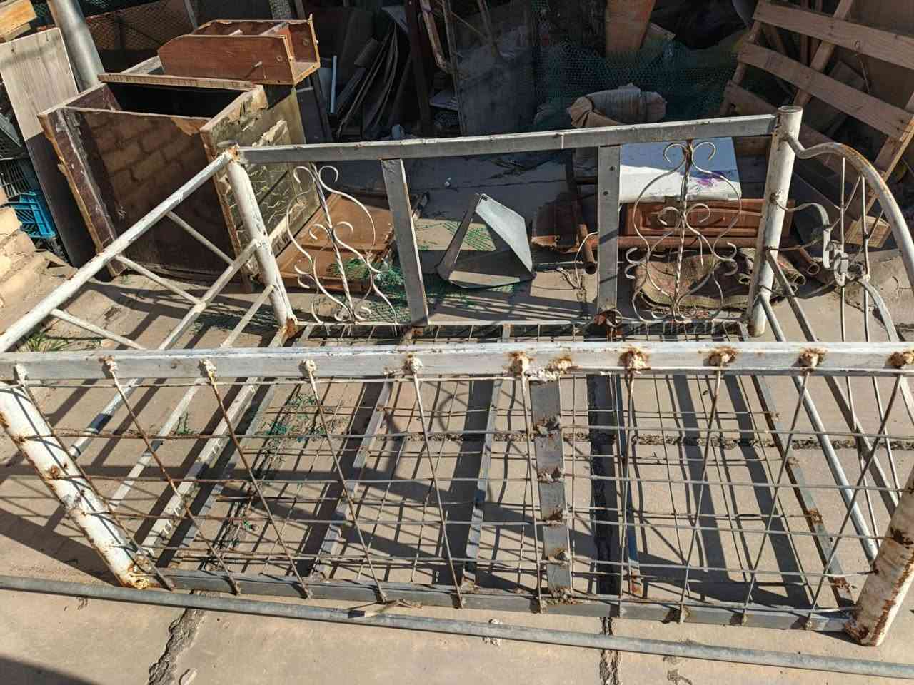 اغراض للبيع ما عندي توصيل
نهاية حي اور بالغرير


**إذا كنت صاحب هذا الإعلان وتريد حذفه لأي سبب، رجاءا أرسل رسالة إلى الدعم الفني**