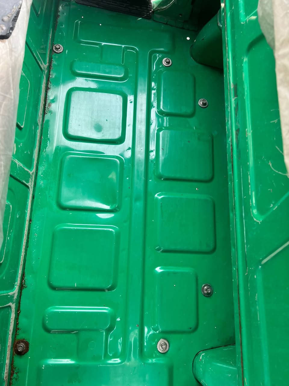 اسلام عليكم تكتك خضره ٢١ شهر ١٢ رقم وسنويه بسمي ثاني يوم تحويل تكتك ماناقصها شي /عنواني الامين الثانيه قرب البانزيخانه/الرقم/***********/السعر ٨و ٢٠٠وبيها مجال
