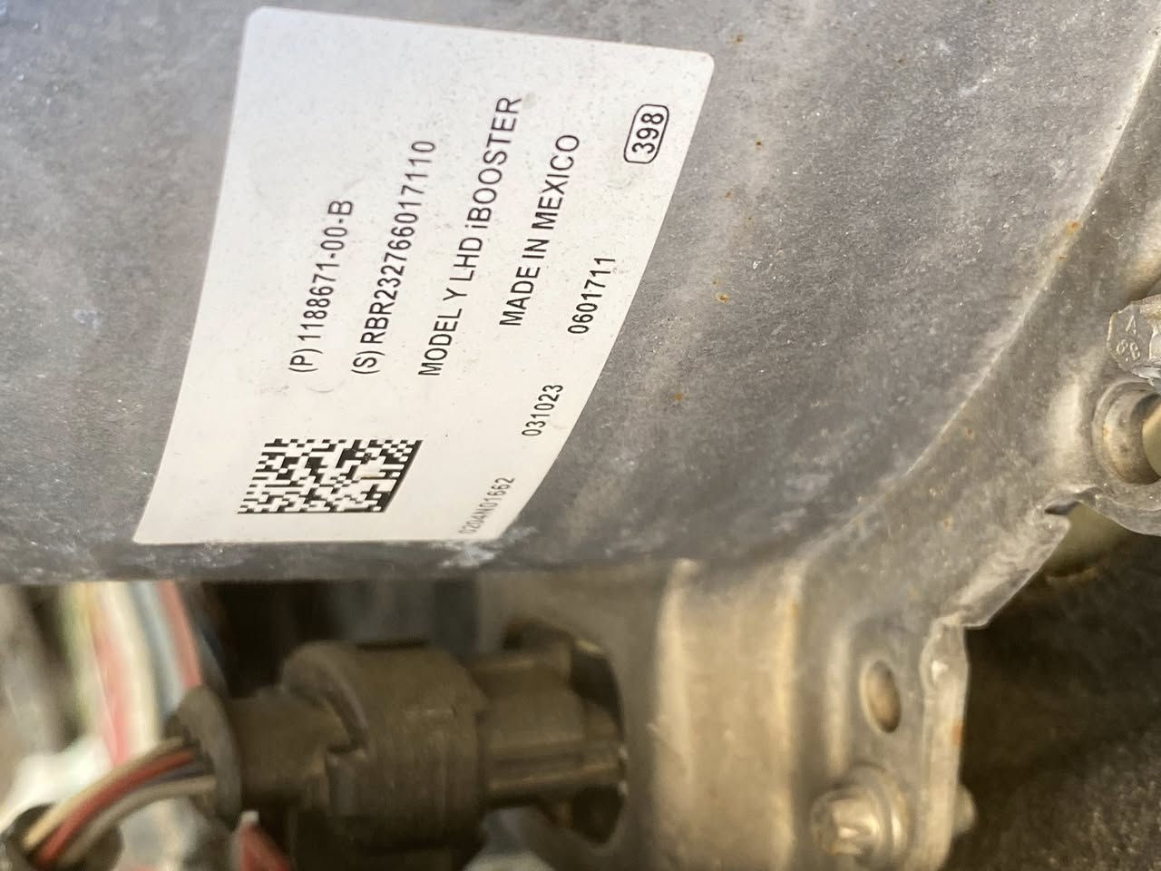 ادوات تسلا لكل الفئات 3/y/x تفصيخ واصلي جديد
برمجه 
صيانه
تشغيل / تبديل بايروفيوز مسح كراش فتح بطاريه عرض خاص 
عمل مفتاح 
عقل ايرباك Rcm
تصليح احزمه
تبديل ماء منظومه
تصليح البطاريات 16/12 فولت
اكسسوارات
واتساب ماسنجر اتصال
***********
***********
