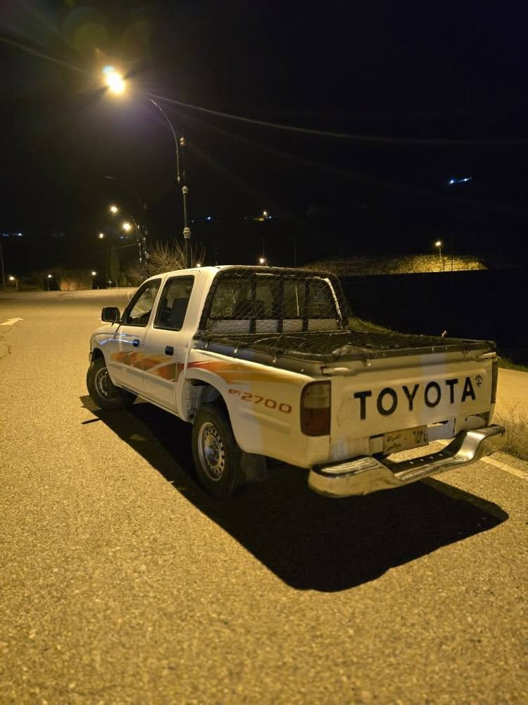 توێتا ئەڕنەب مۆدێل ٢٠٠٢  گێڕو مەکینە بێ عەیبە  دوو پەڵە بۆیاخی هەیە بێ ناو گرتن   ئاڕم پلاستیک سلێمانی  بەشەرت  چوار تایەی نوێی لەژێرە 
ناو نیشان //قەزای دووکان  
ژ/***********
ژ/*********** دخان, السليمانية
