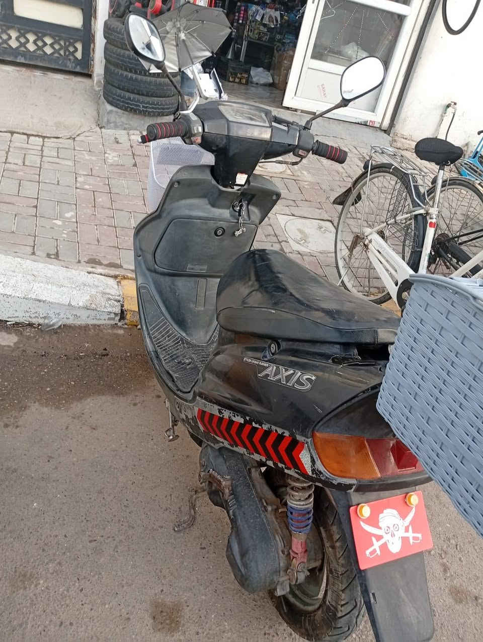 متاح
مكان دراجه الانبار حي التأميم
دراجه سرعه (٦٠) تشتغل مابي اي شيء
السعر مالته ب(٢٥٠) الف وبي مجال 
يريد خابر صاحب دراجه لأن اني مكلف بالنشر
***********
***********
