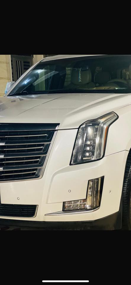 سلام عليكم كاديلاك 2018  مكفوله ماشيه 100 الف رقم اربيل للبيع سعر مناسب ***********
