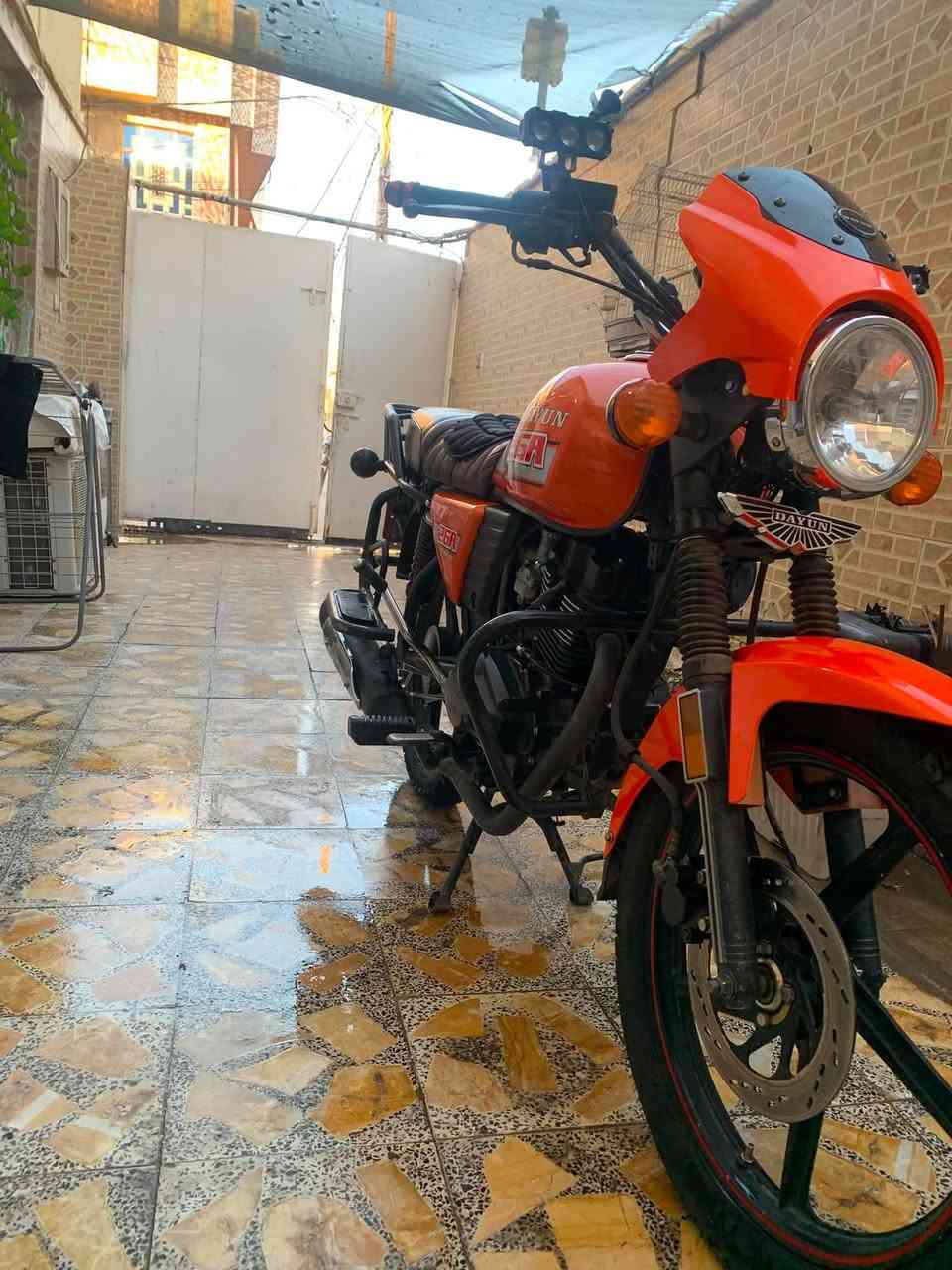 سلام عليكم :دراجه دايون نفخ موديل 2023 مكينه ما مفتوحه رقم وسنويه بس مو باسمي دراجه نضيفه وحلوه السعر (مليونين عدل ) رقمي *********** هاذا الرقم بيه بس واتساب والمو شراي لا يتعبني تحياتي
