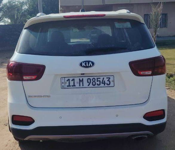 السلام عليكم 
سورنتو خليجي للبيع موديل ٢٠
السياره جديده ومكفوله من الصبغ والباردة 
مكينه ٤ ٧ راكب
السعر 210 
مكاني بغداد ابو غريب 
رقم الهاتف ***********
***********
