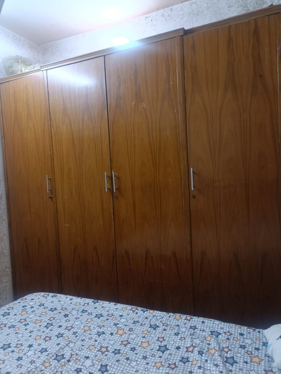 للبيع  كنتور بابين ١٥٠
كنتور اربع بيبان ٣٠٠ 
بغدادالحريه الاولى


**إذا كنت صاحب هذا الإعلان وتريد حذفه لأي سبب، رجاءا أرسل رسالة إلى الدعم الفني**