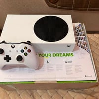 XBOX SERIES S  نظافة 100% امانة الله مفتوح بس ما مصلح وديتة تنظيف وتبد...