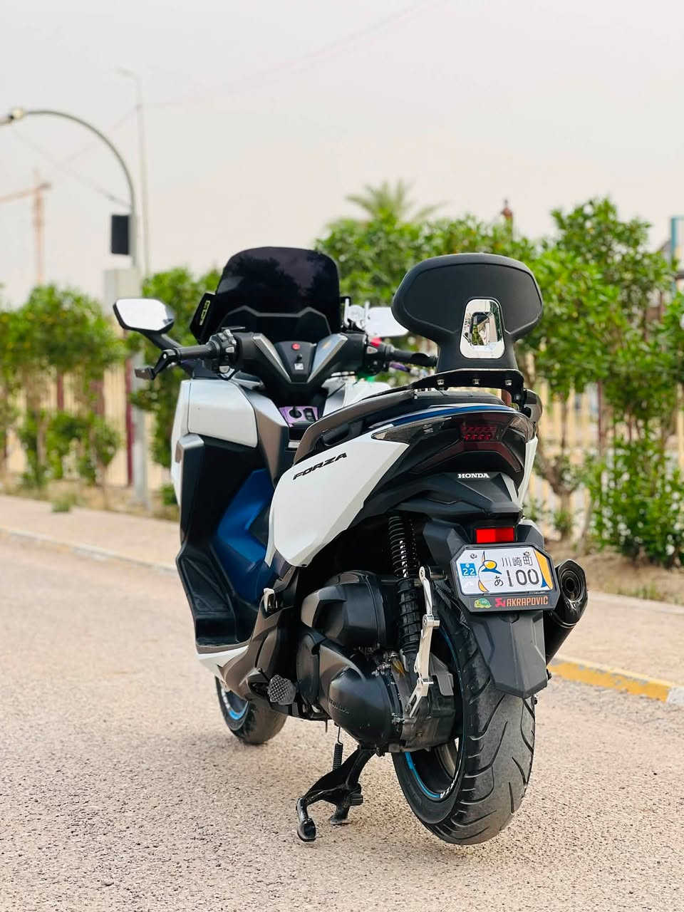 فورزا mf013 للبيع
موديل 2021 

الدراجة سستم كامل گزوز اگربوفچ الاصلي (البلادي موجود) 

يدات بريك قلاب +سايد بريك قفل 

كفر بصمة +قبق بصمة 

خطة للويل بلون الدراجة

سلايدرات مري قلاب 

جامة امامية ماطور تصعد وتنزل 

تدفئة يدات

طبرباز كاربون فايبر 

ستاند موبايل مقاوم للاهتزاز 

بصمة 3 دگم 

الدراجة محركها 300cc تراكشن مود بريك abs 

عليها ادامة كاملة شلعة ومعدل مخيف الدراجة احلا من الصور بهواي وماناقصها شي تجي وتفحص وتگلب وشتريد اني حاضر توصيل موجود لجميع المحافضات عارضها 27 وبيها مجال ماكو هيچ تزويد ونضافة بهيچ سعر سعرها سعر pcx جيل ثالث 

***********
