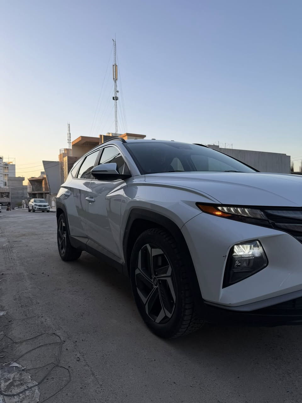 للبيع او مراوس 
توسان 2022
امريكي 2500 المكينه 
مكان السياره الموصل
رقم اربيل
فول مواصفات  
الحادث موجود بالصور                                                     
تحكمات
فتحه سقف
بصمه مع ابواب بصمة
ويل كاب كروم
اشاير بالمرايات
هيتر بالكشنات
رادار امامي
رادار جانبي
رادار خلفي
تحديد مسار
قياده ذاتي
نقاط عمياء
3وضعيات للقياده
مانع انحدار
مانع انزلاق
اوتو هولد
اوتو استوب
لد امامي
كشافات
صندوك كهربائي شفط
عداد السرعه داجيتال الكتروني
ماشيه  71 الف
ملاحظة السيارة داخلها بدون صبغ وبالفحص طلع بيها كلير بابين وشويه جاملغ خلفي صبغ امريكي 
سعرها 185 

 واتس اب للتواصل ***********
