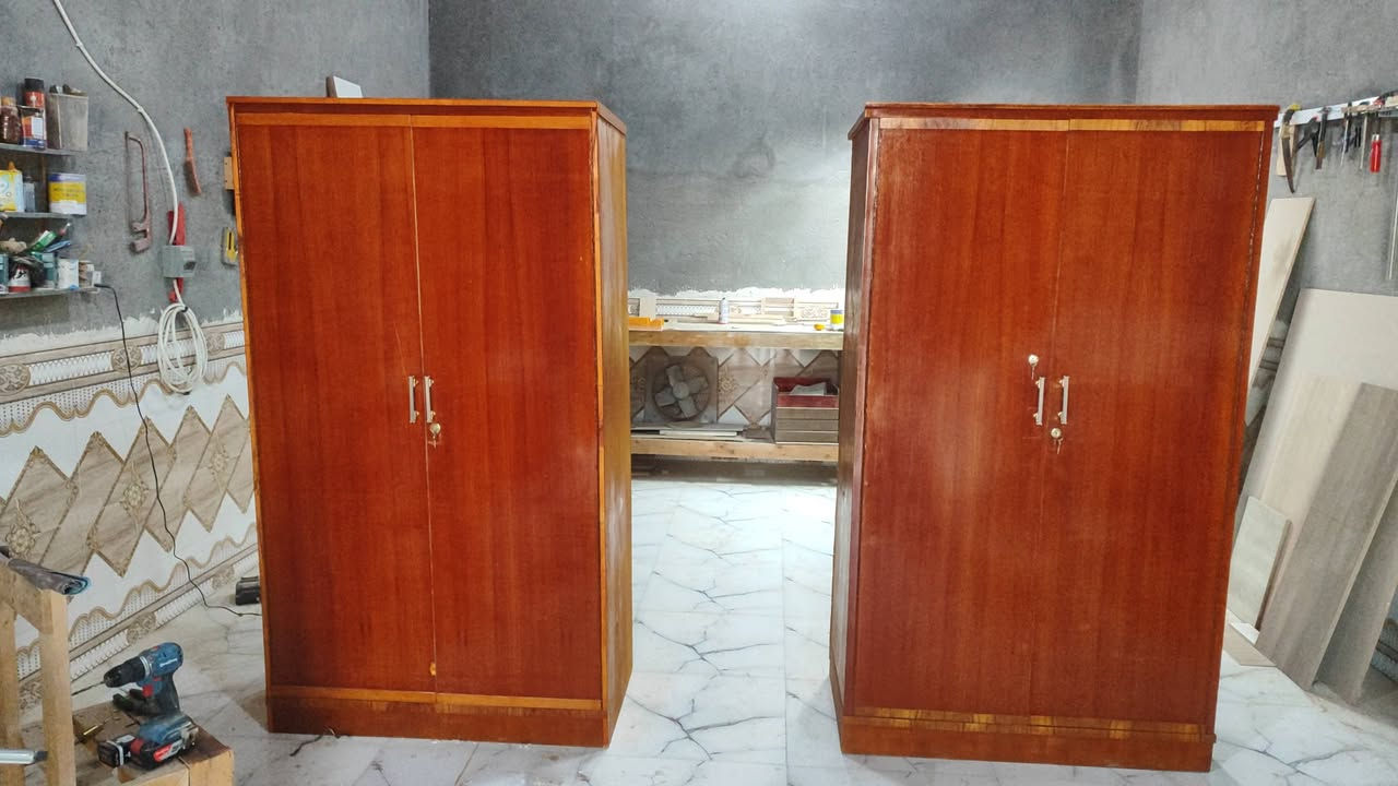 إعادة تأهيل كنتور صاجي وتحويل من كنتور ٦ أبواب إلى ٣ كناتير منفصلة ومقطعه من الداخل حسب الطلب مع إعادة الصبغ وتشطيب 
شراء المستخدم بسعر مناسب 
للاستفسار مراسلتي على الخاص


**إذا كنت صاحب هذا الإعلان وتريد حذفه لأي سبب، رجاءا أرسل رسالة إلى الدعم الفني**