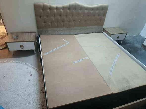 غرفەنوم للبیع سعر180الف 5قطعەبدون دوشک عنوان کرکوک 
***********
*********** كركوك
