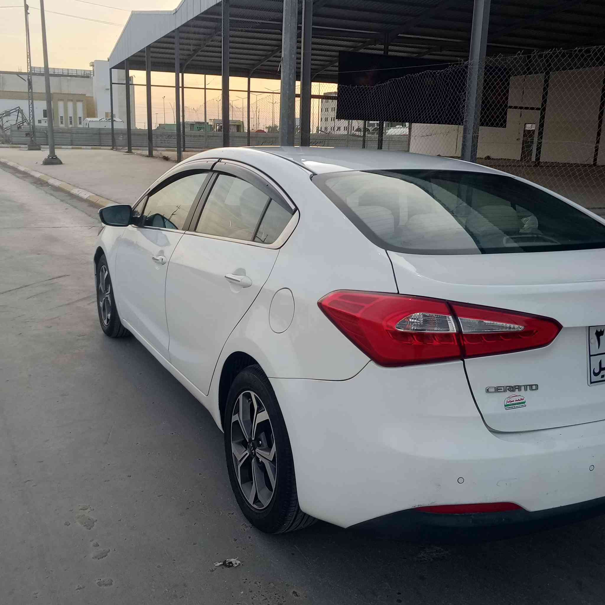 سيراتو موديل ٢٠١٤ رقم اربيل فول مواصفات تحكمات استيرن شفتات فتحه بل قماره ماشيه 150 استيرن مري شفط تخم تاير ويل جديد حداديه جاهزة تبريد تدفئه سياره جاهزه للاخير فقط صبغ ٦قطع رش بدون حادث مكينه ١٦٠٠ مامفتوح سياره خليجيه دوشمه كاعيات سنتر لوك اثنين بصمات وياها مكان السياره واسط مركز المدينة السعر البيع ١١٠وبيها اشويه مجال***********
