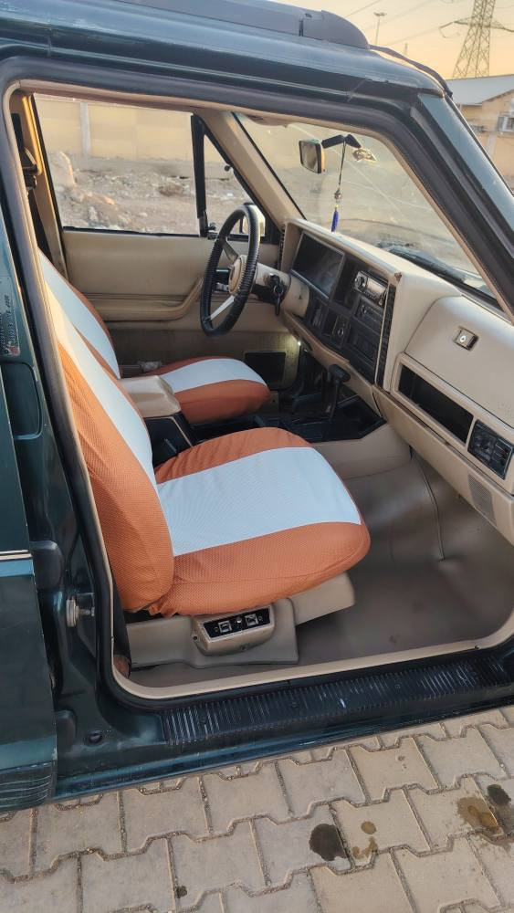 سلام عليكم
سياره جيب للبيع سياره بلاديه بدون ضربه بدون صبغ سياره داخله كلين مكينه وكير بلاد لوكير شغال
سياره كلش حلوه وعمليه ومابيها نقص
كهربائيات تخم تاير الكل تمام
بغداد مشروع وطني راعيها يمي صديقي سنويه ممنتهيه
سعرها ٣٦
مكانه السياره ميسان ابو رمانه للاتصال *********** عمارة, ميسان
