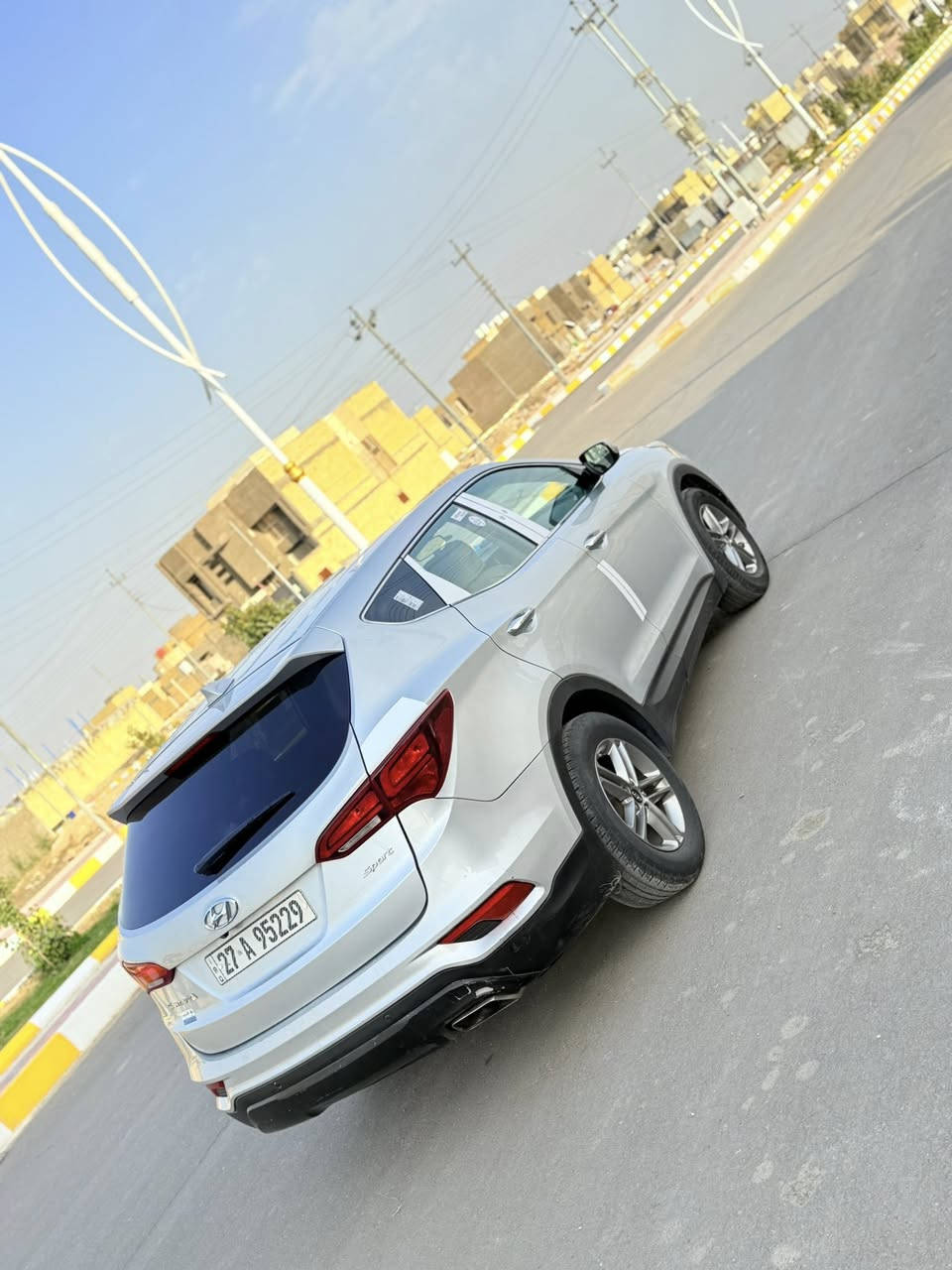 البيع سنتافيه ٢٠١٧  رقم ذي قار مشروع وطني تحويل سيارا وارد مريكي بيه جاملق وبنيد اصليات بدون اضرر داخلي ولباقي كفاله عامه ماشيه ٨٠ الف ٤سلندر مكينه مامفتوحه سياره جديده وجاهزه وسعر ١٤٤ وبيه مجال بصيط مكان سياره ناصريه 
***********
